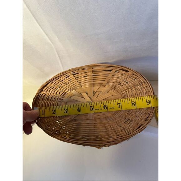 Wicker Basket  Easter Basket - Picture 9 of 11